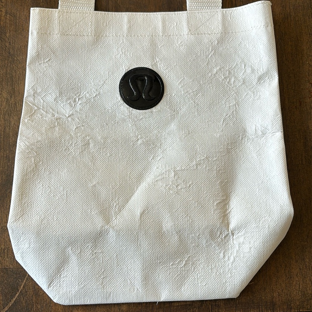 2012 Holiday White Lululemon Reusable Tote Bag - Gem